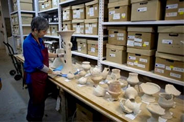 Pottery incense burner