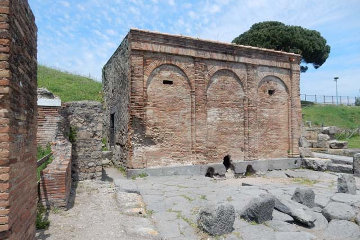 Castellum aquae, Pompeii