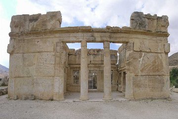 Qasr al-Abd.